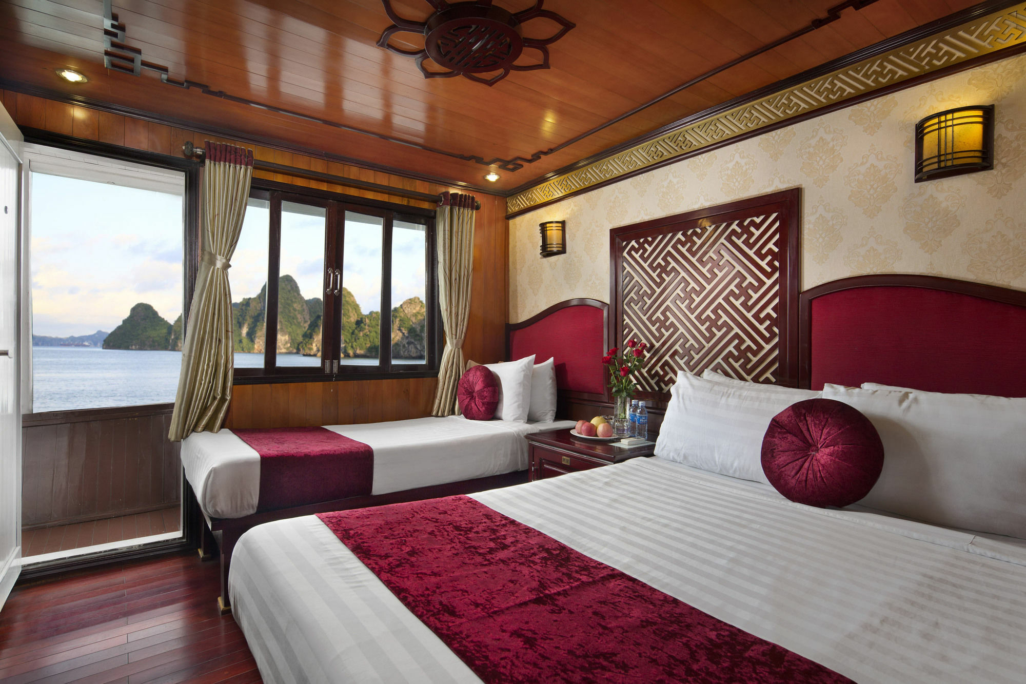 Rosa Cruise Halong Hotel
