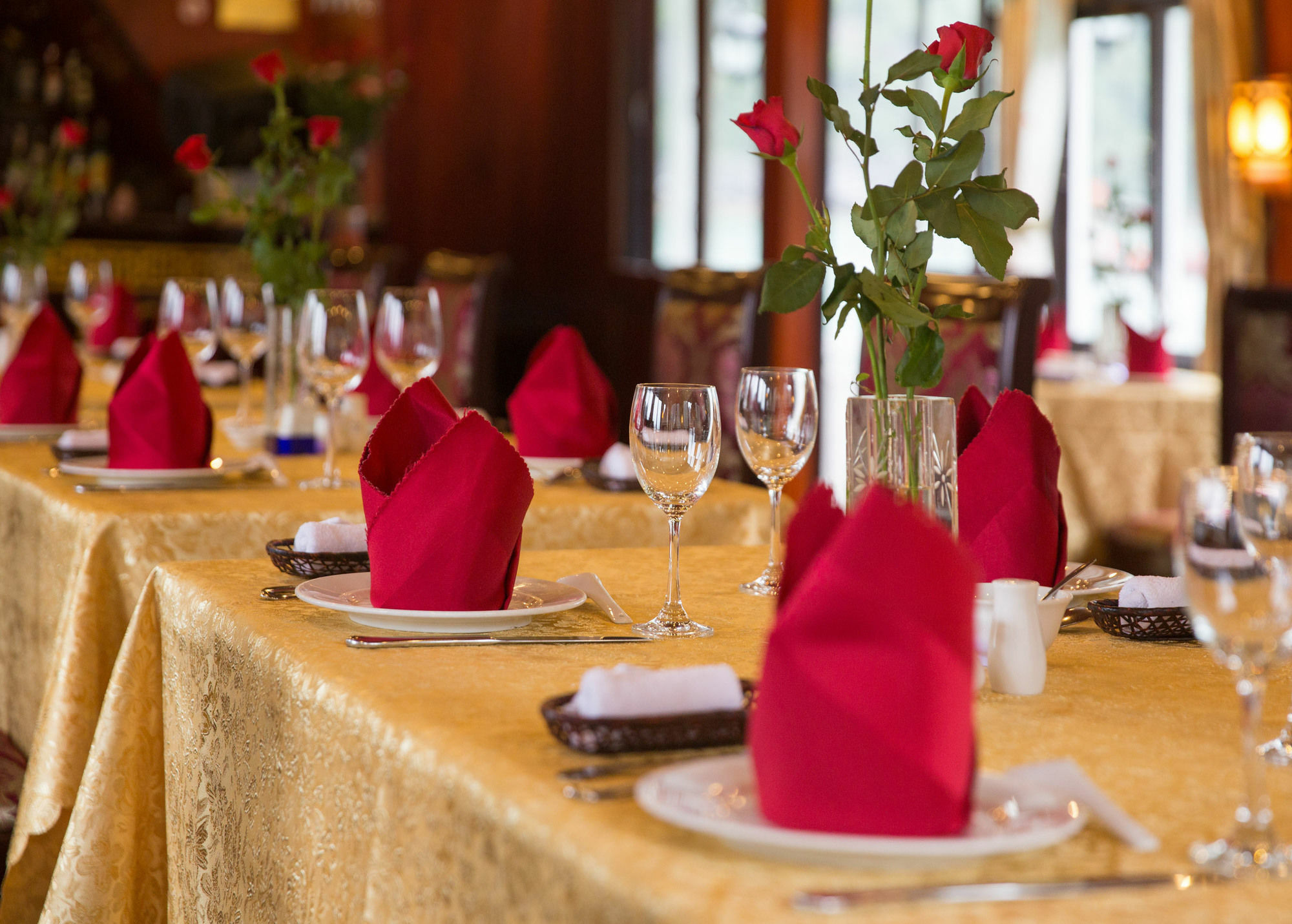 Rosa Cruise Halong 3* Ha Long