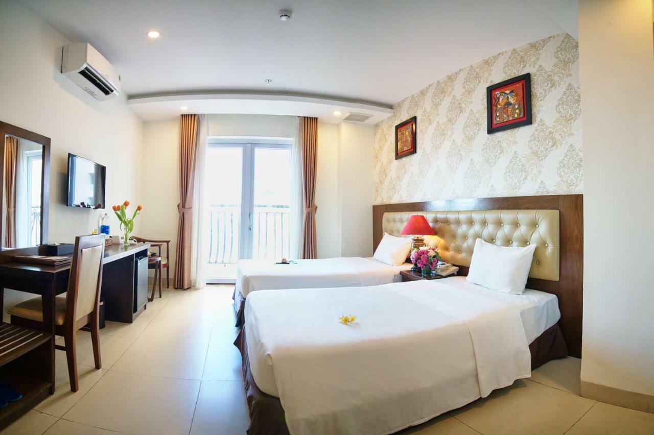 Hotel Boss