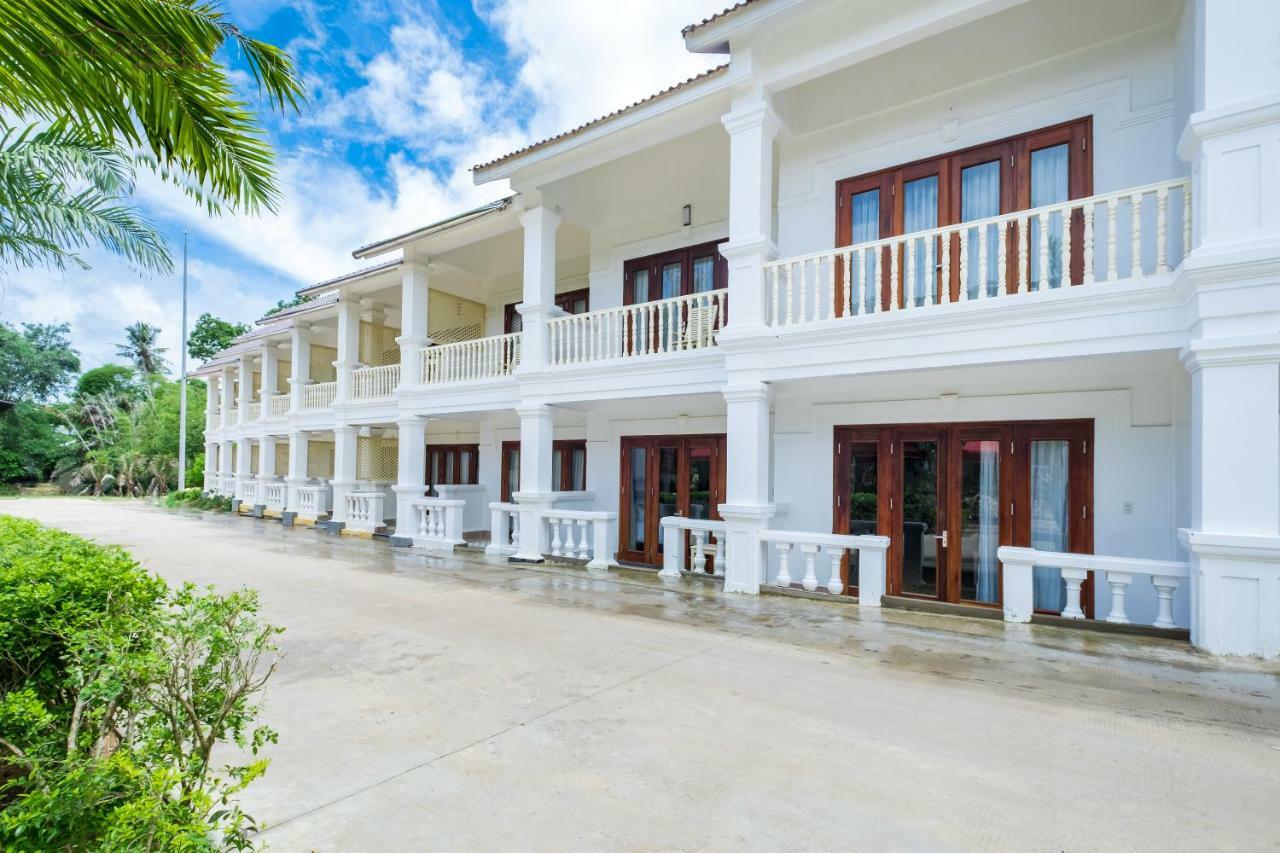 Tahiti Hotel