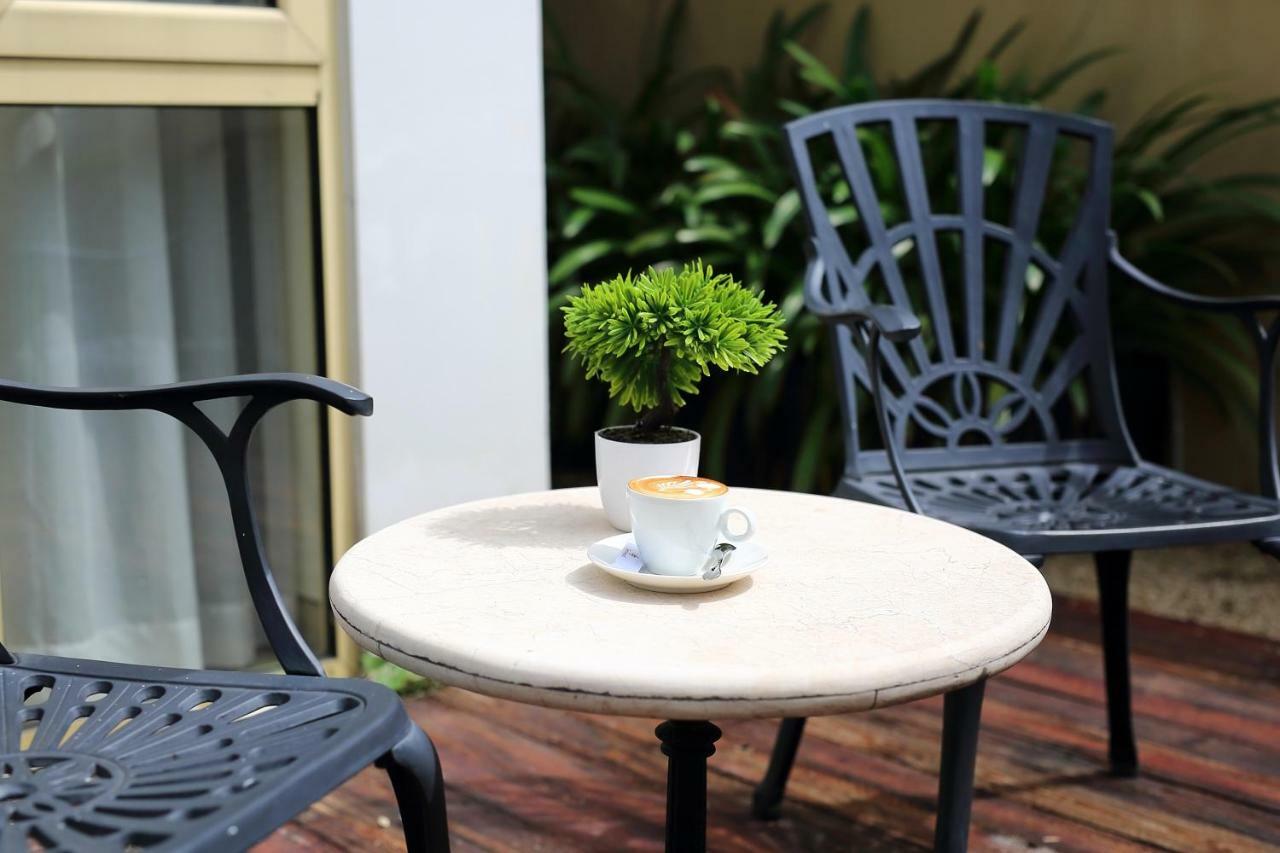 Glenwood Khách sạn 4*