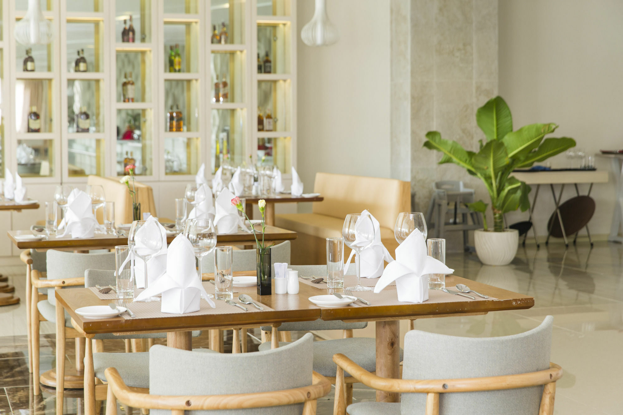 Hotel Diamond Bay 5*