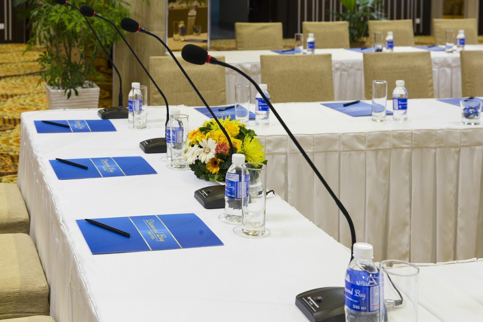 Hotel Diamond Bay Nha Trang