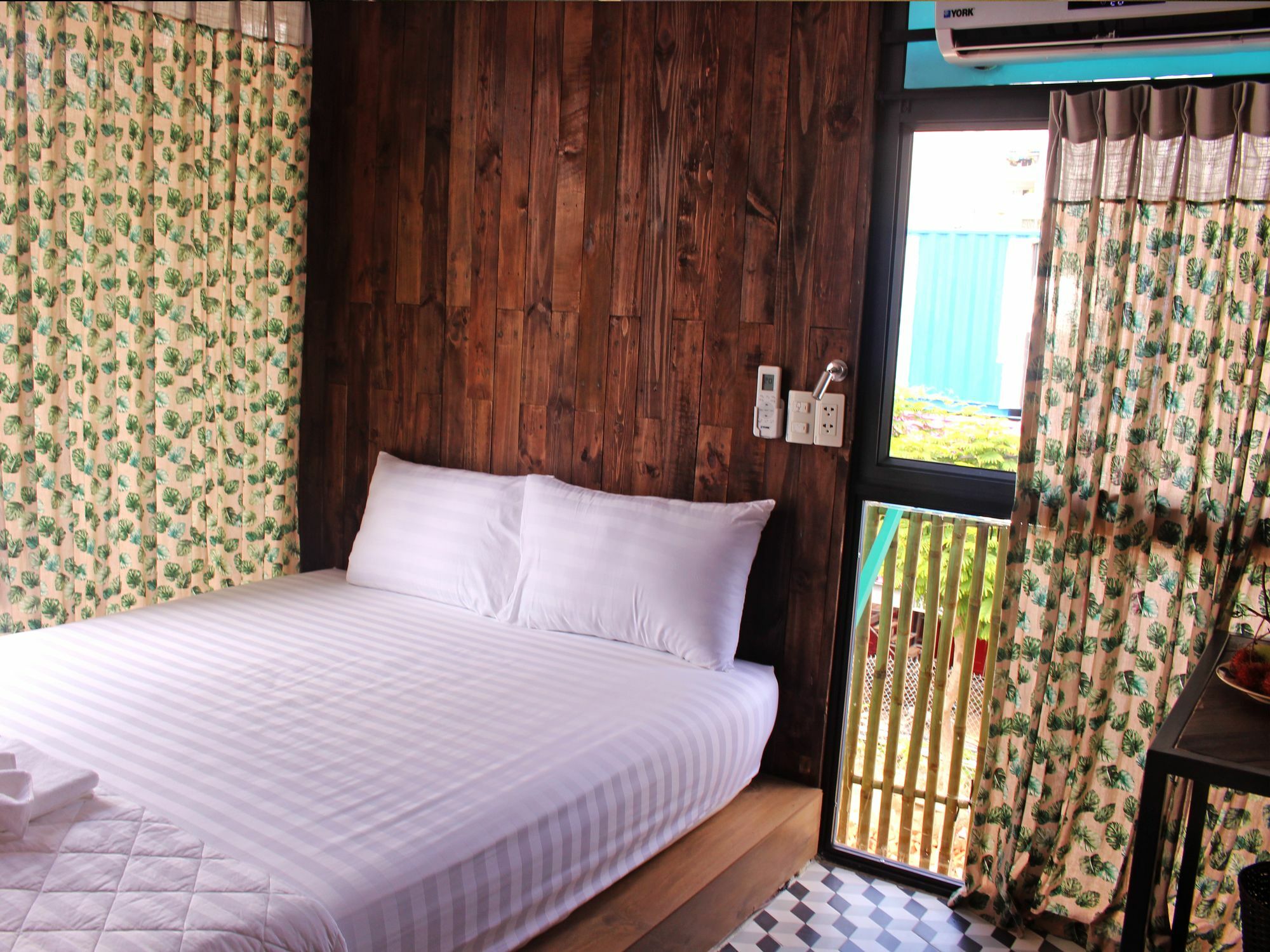 Rom Casa * Da Nang