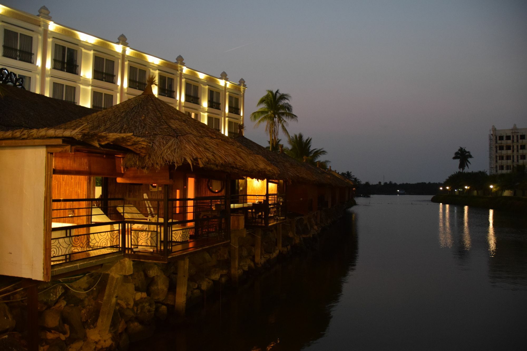Cham Oasis Condotel Nha Trang