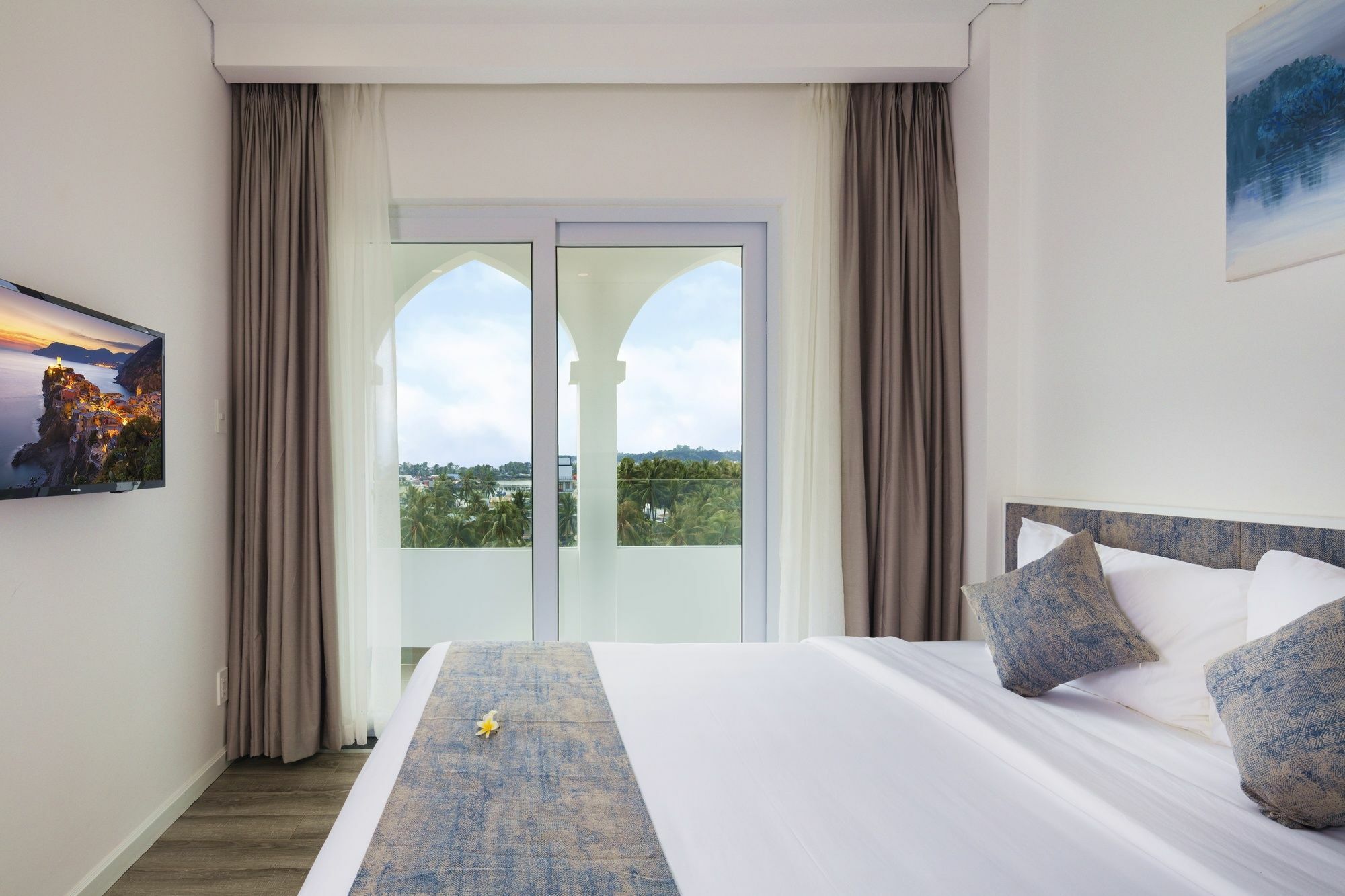 Cham Oasis Condotel
