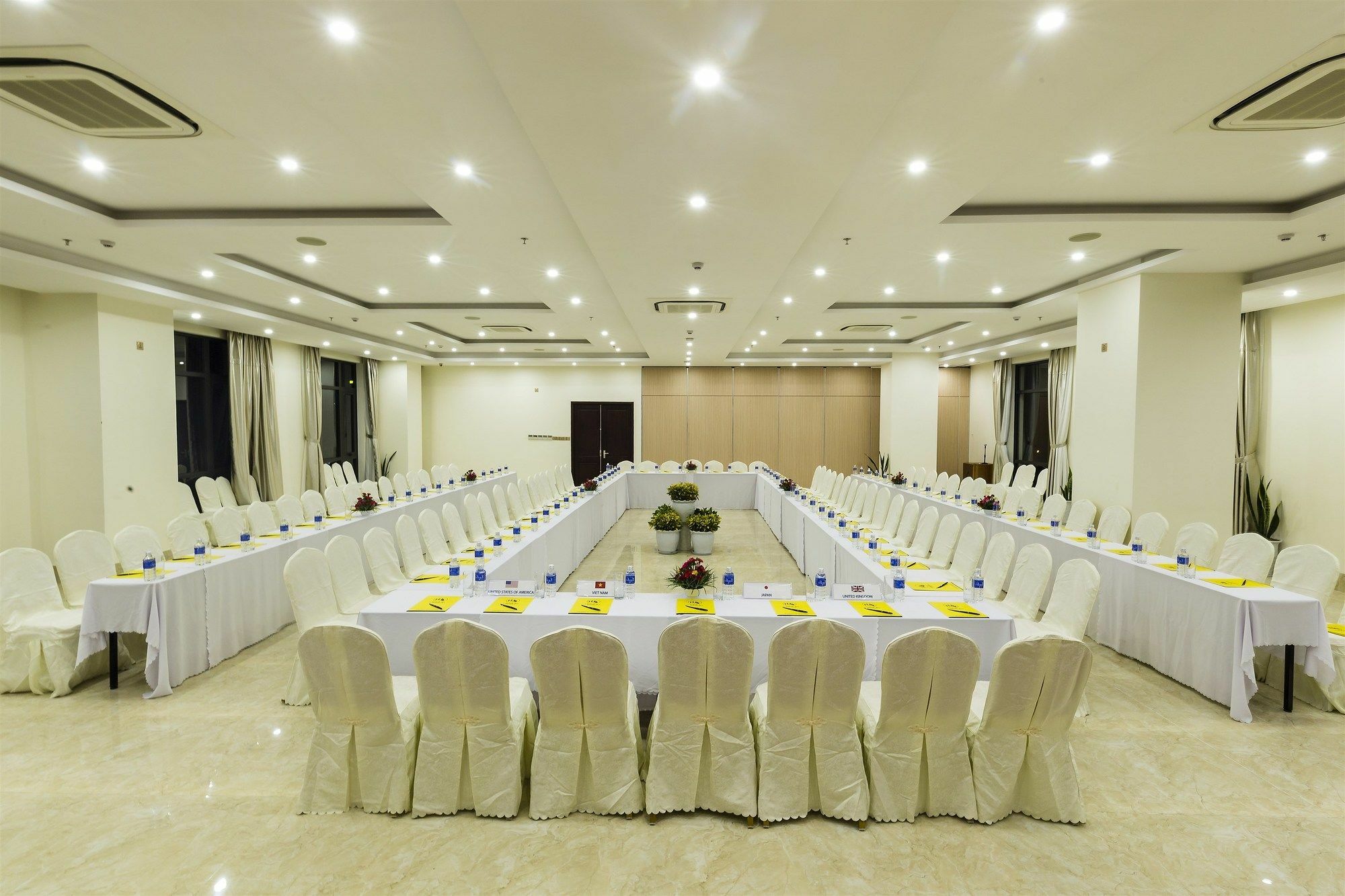 Hotel 7 Seven Sea