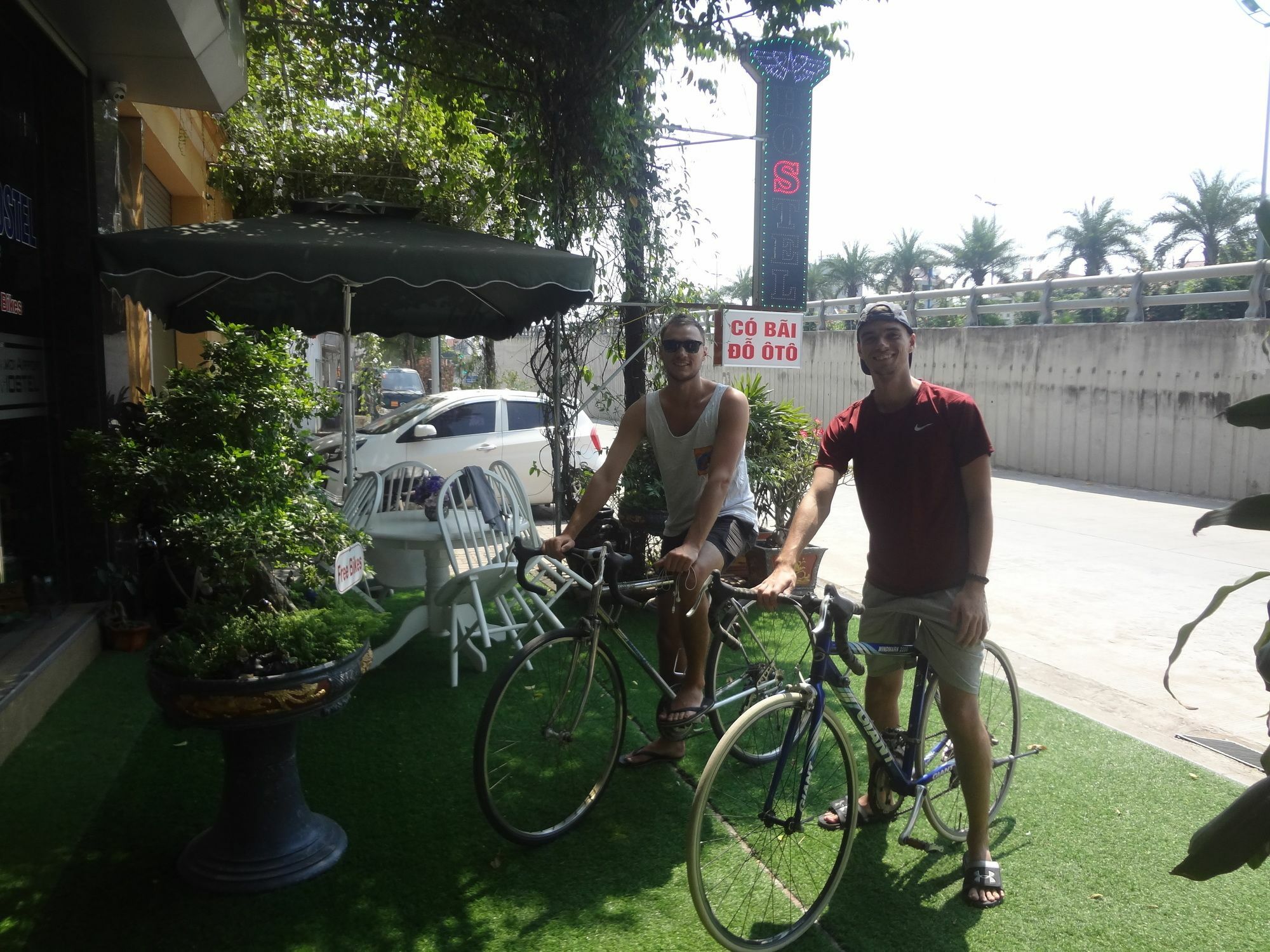 Hostel Airport - Convenient & Friendly