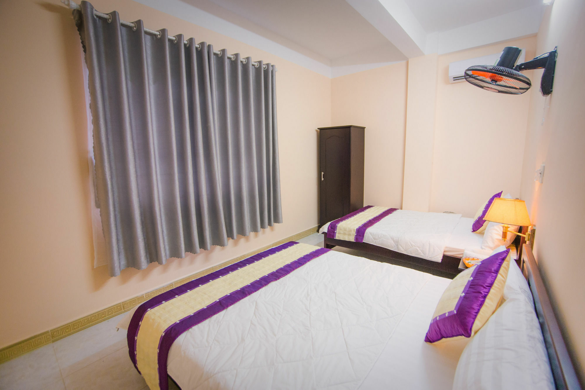 Hotel Oyo 117 Gina 2*