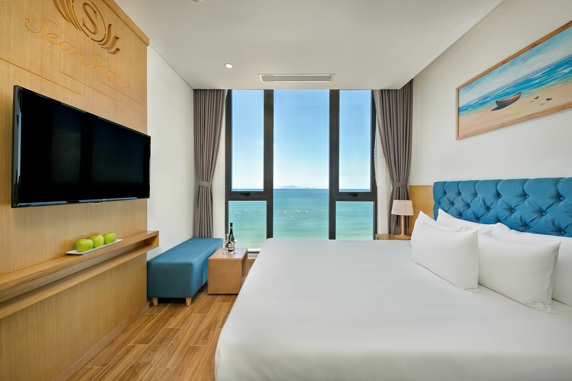 Seashore & Da Nang