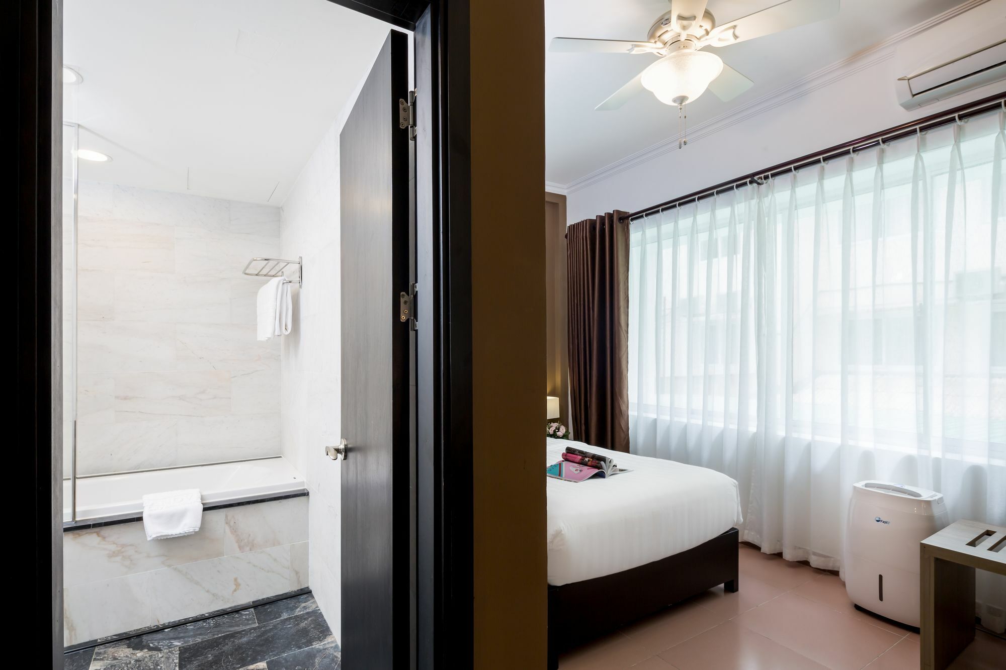 Grandvrio By Route Group Hotel 4*