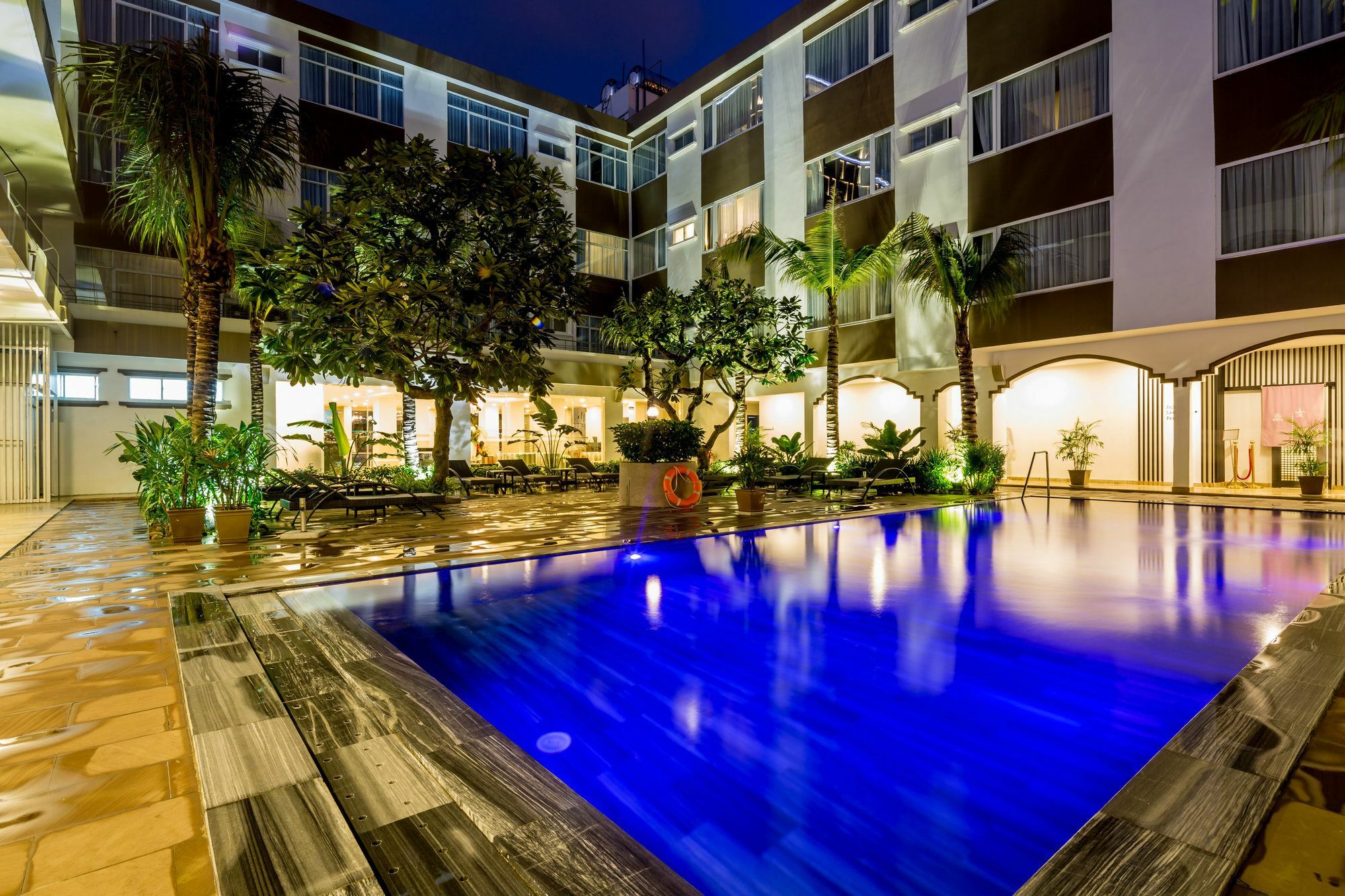 Hotel Grandvrio By Route Group Da Nang