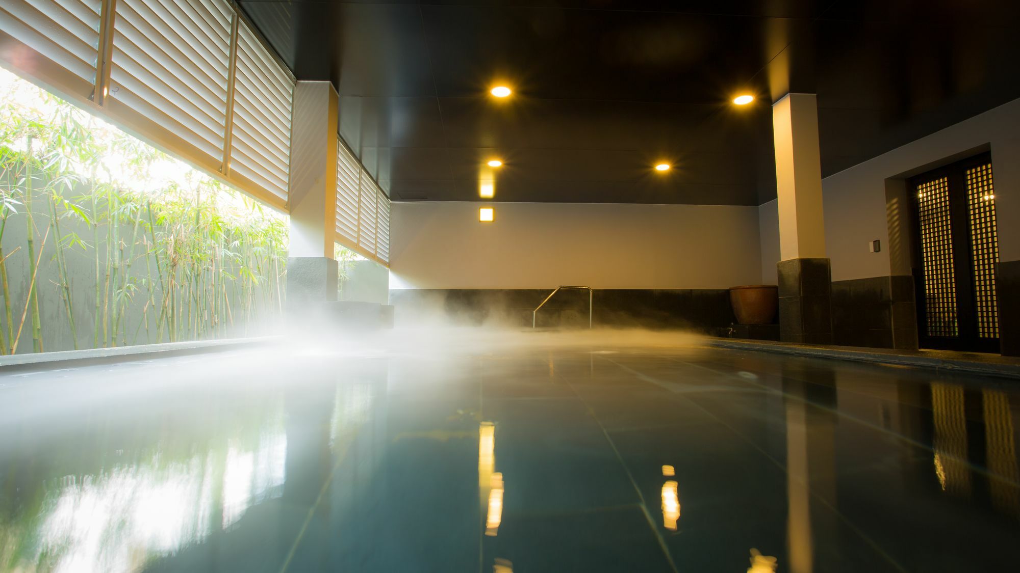Hotel Grandvrio By Route Group 4*
