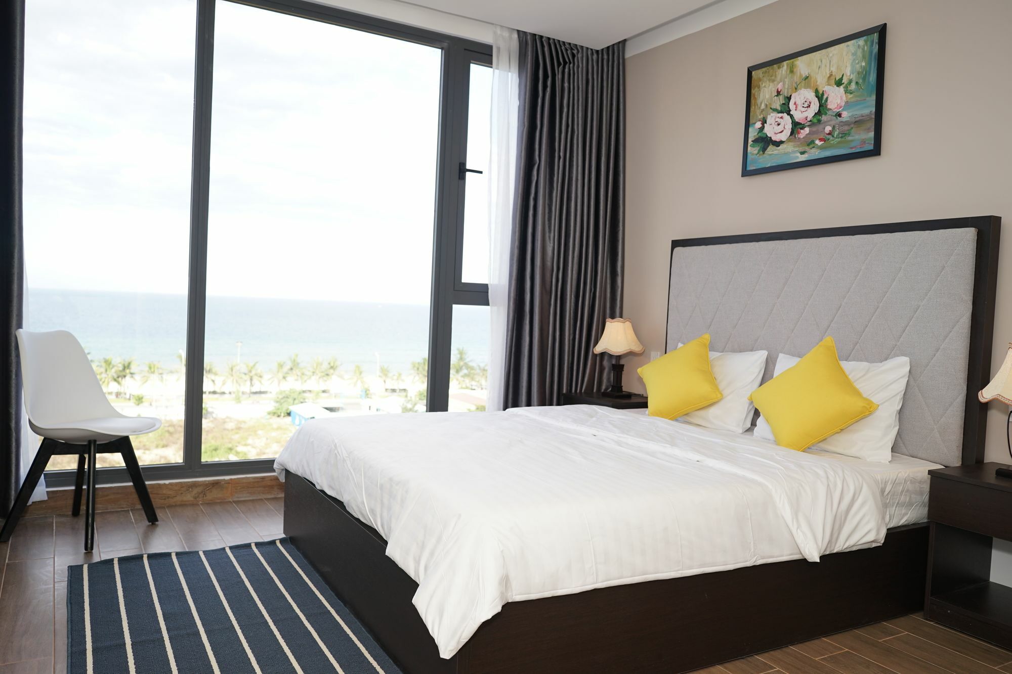 Aparthotel Lys &