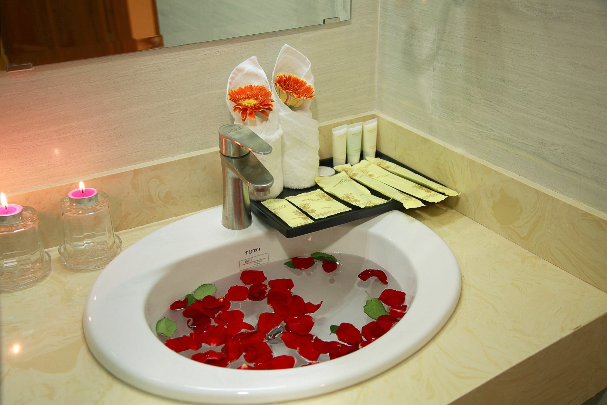 Merry Land Hotel Da Nang
