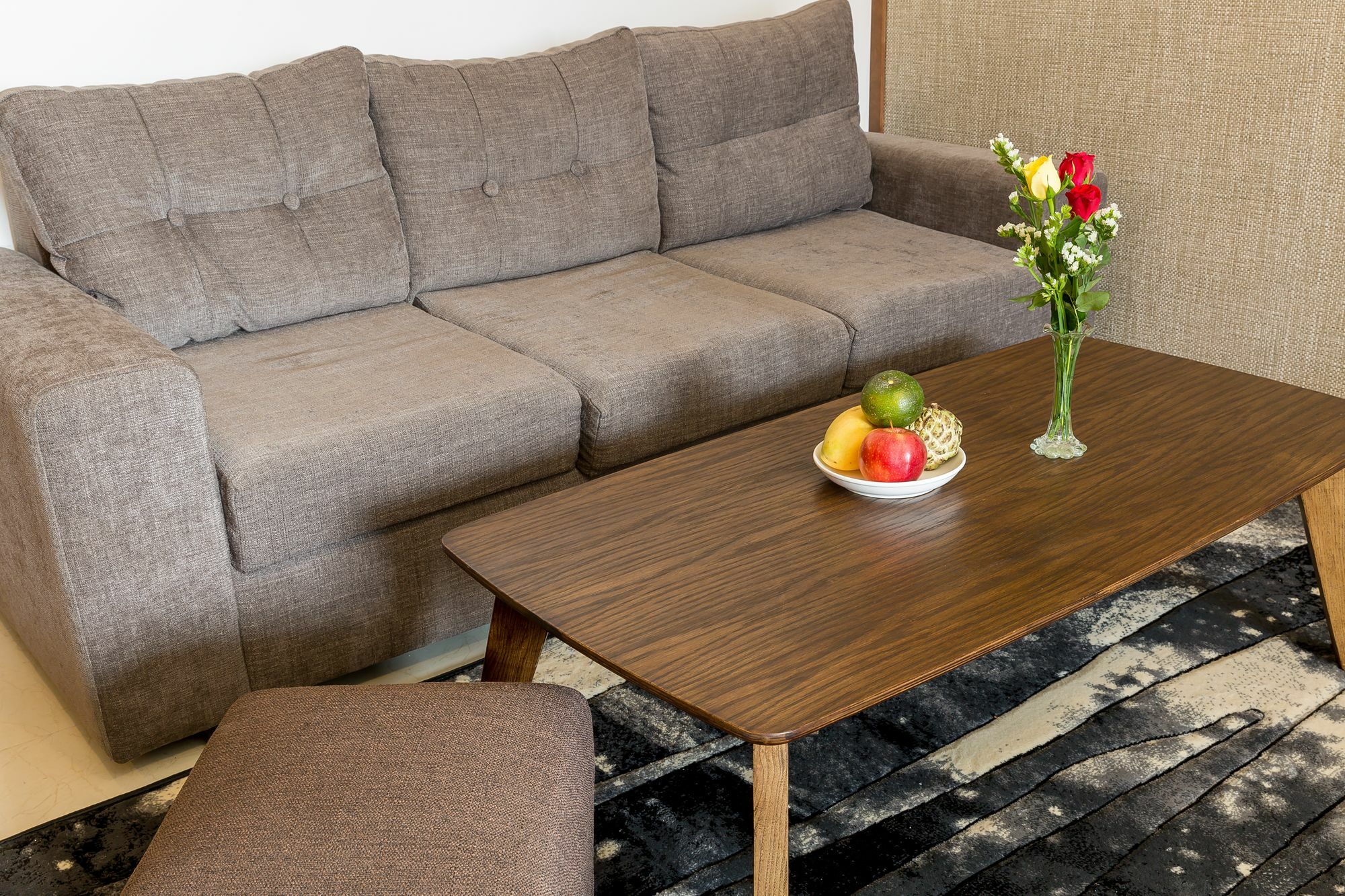 Aris & Apartment