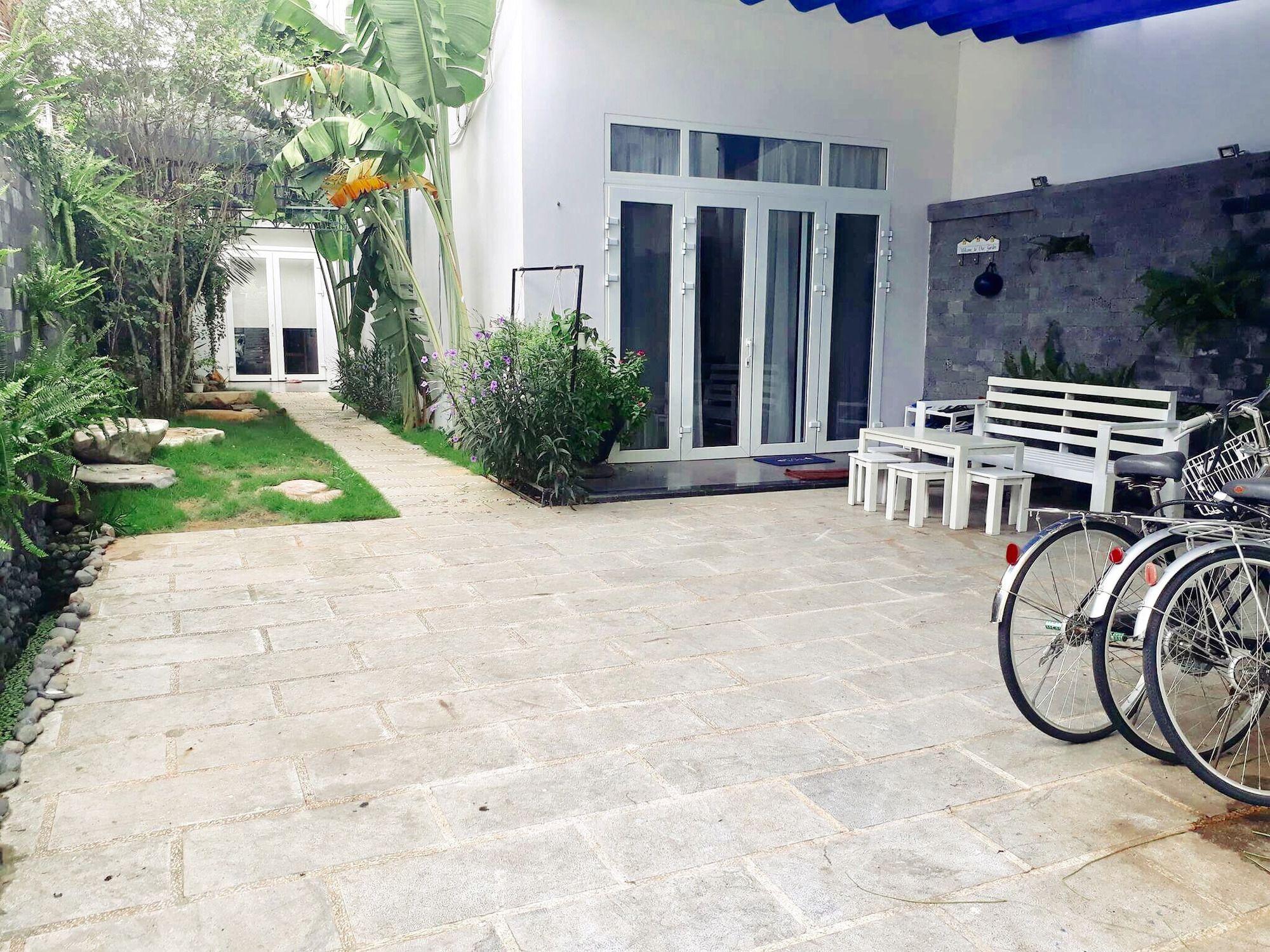 Villa 3br Close To The In *