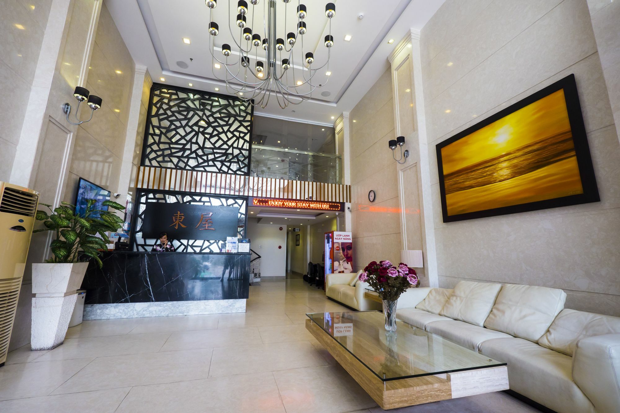 Azumaya Da Nang