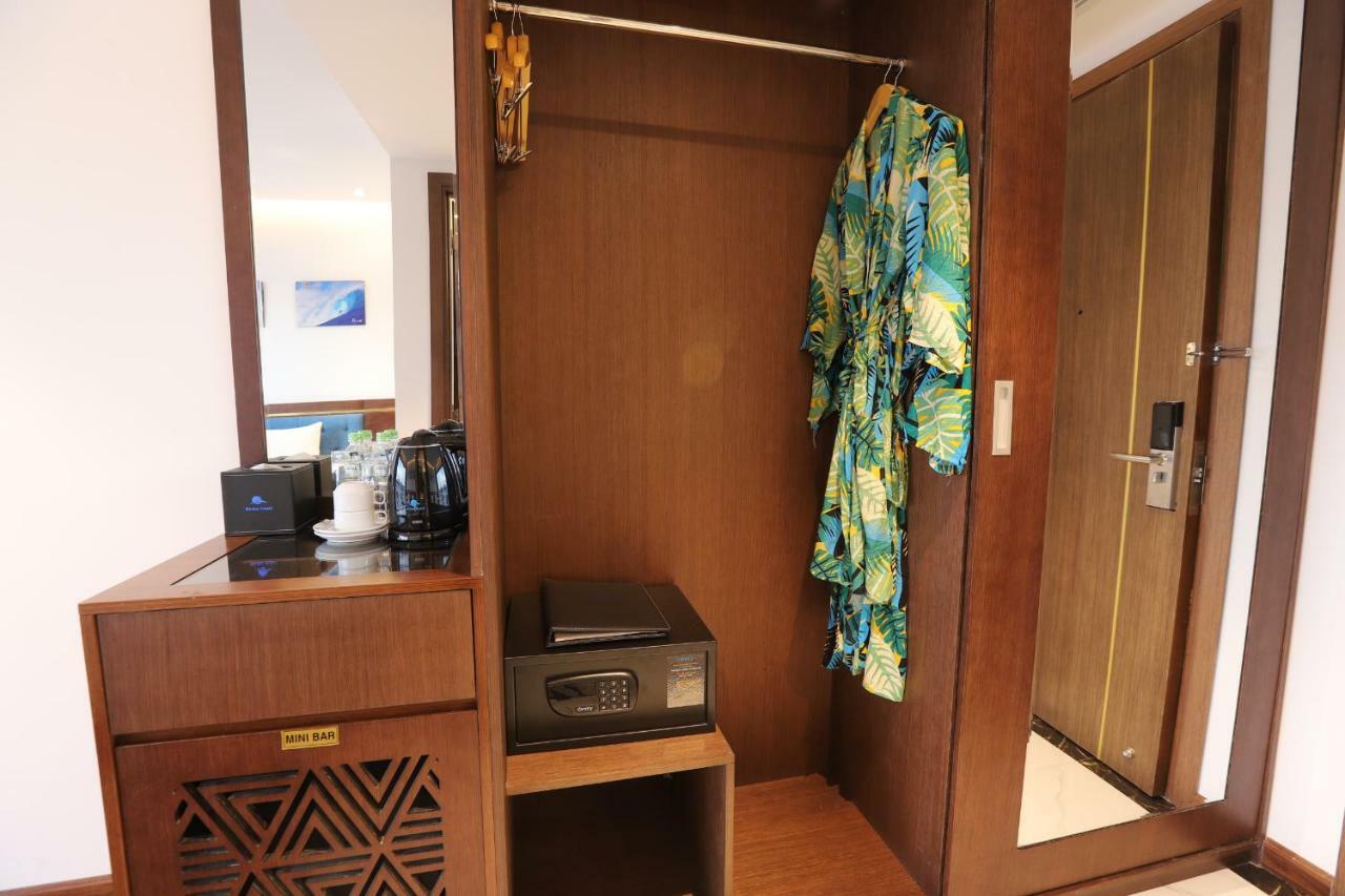 Aloha Hotel 4*