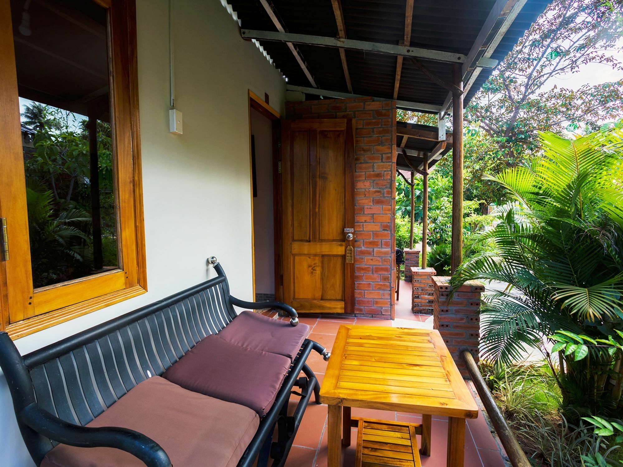 Waves Resort 3*