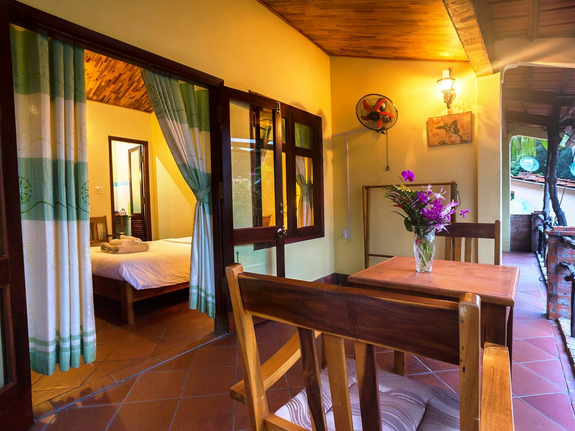 Waves Resort 3*