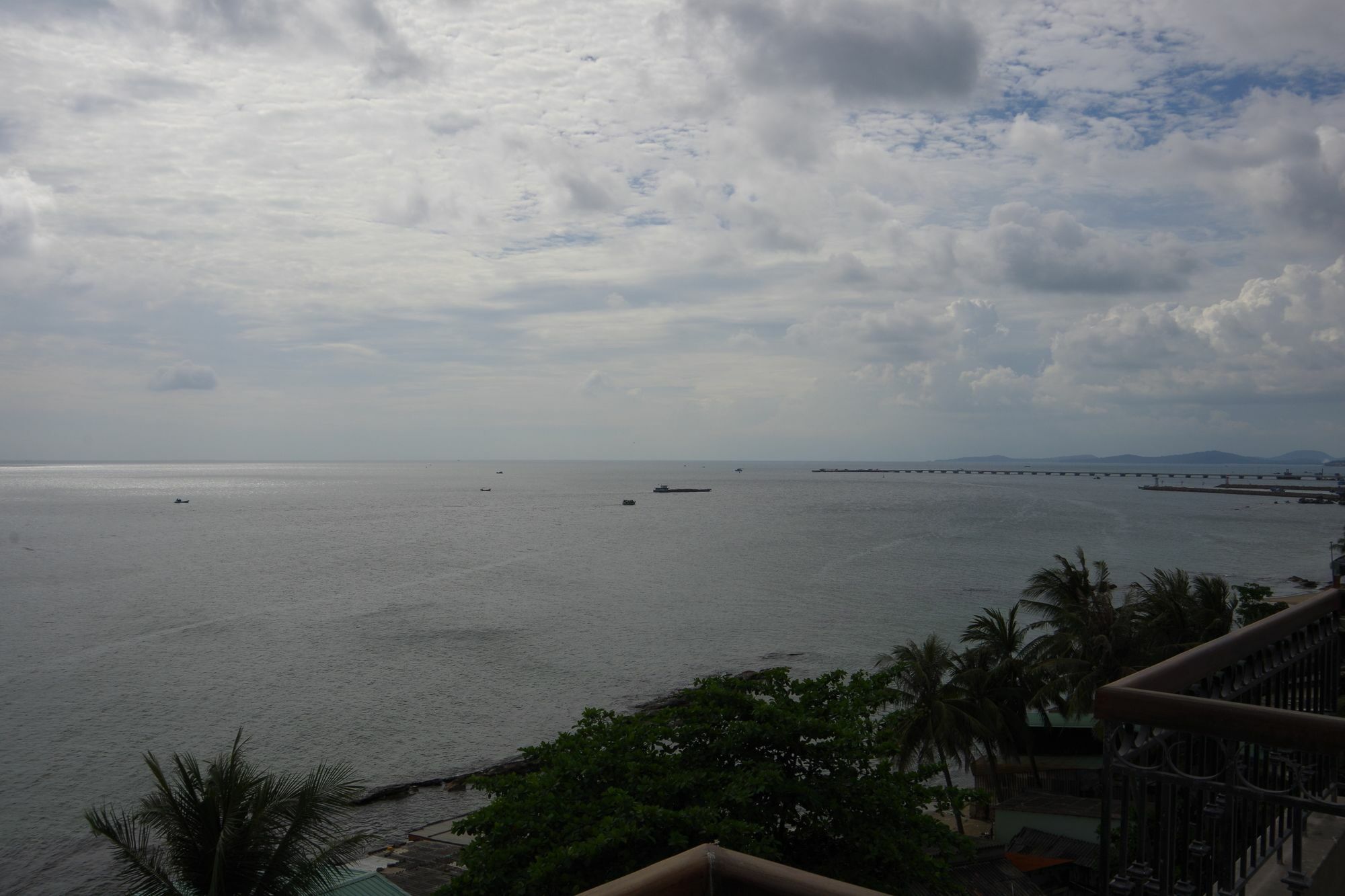 Ngoc Chau Hotel 3*