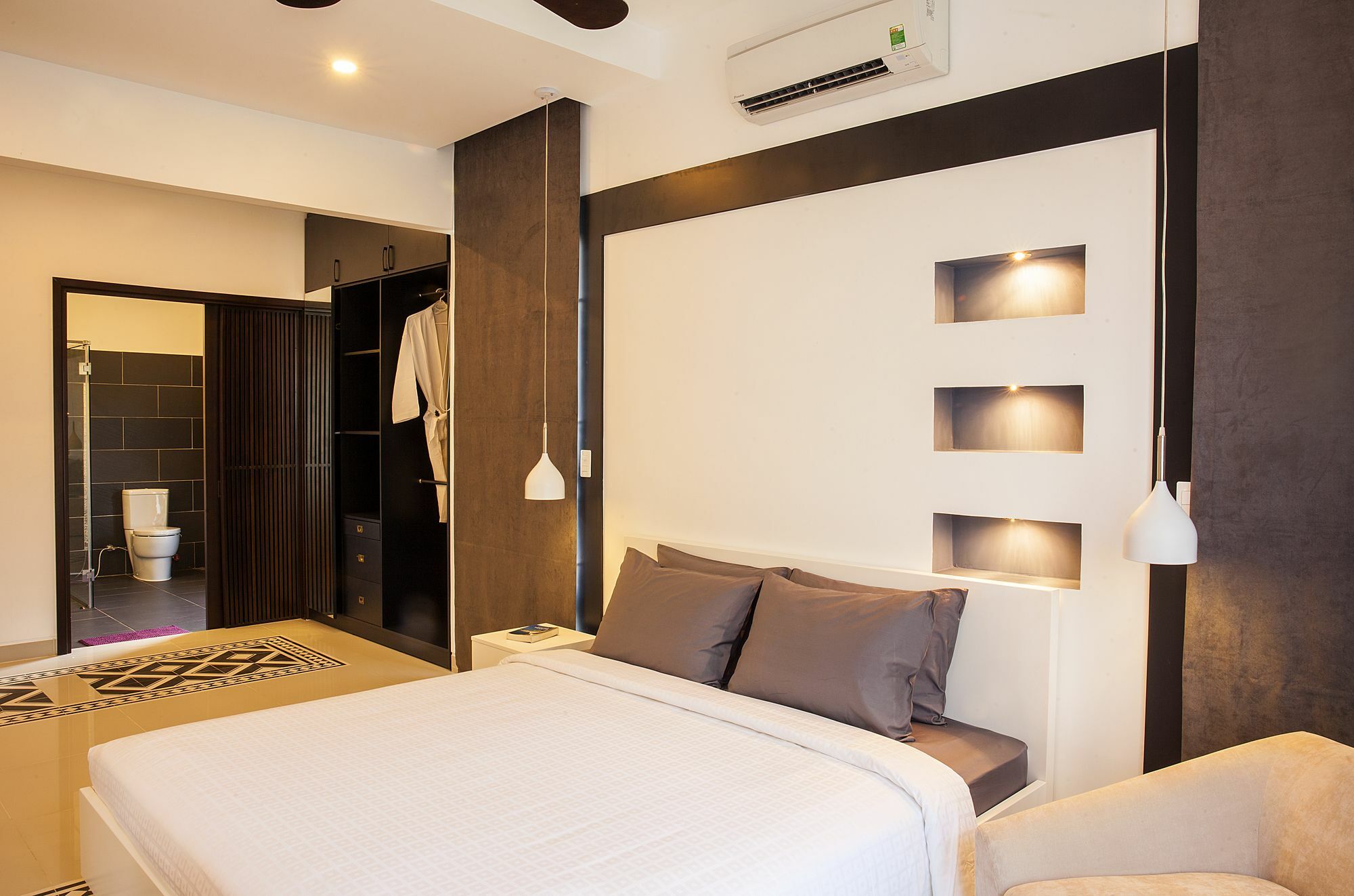 Lighthouse 3* Phú Quốc