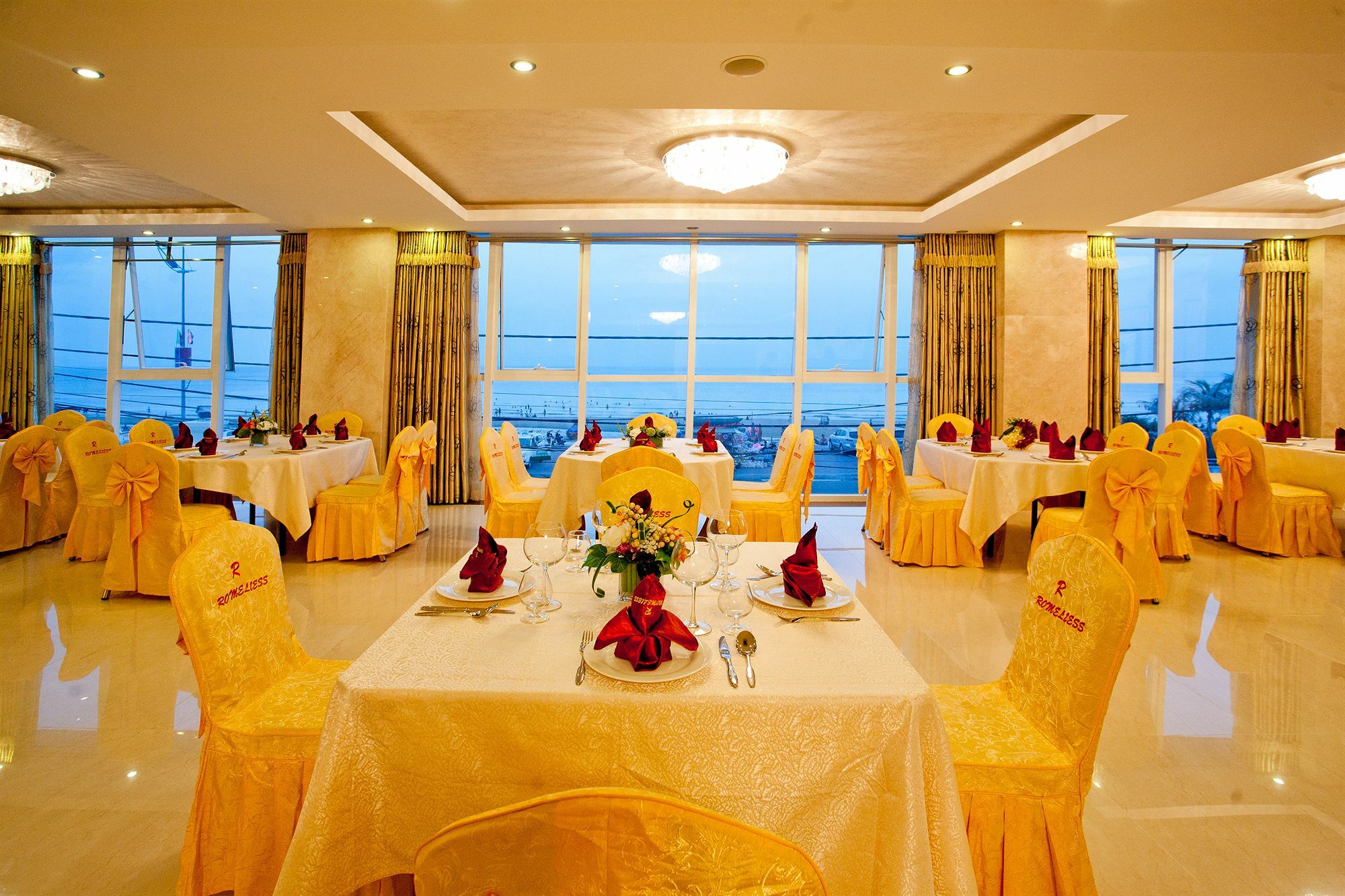 Romeliess Hotel 3*
