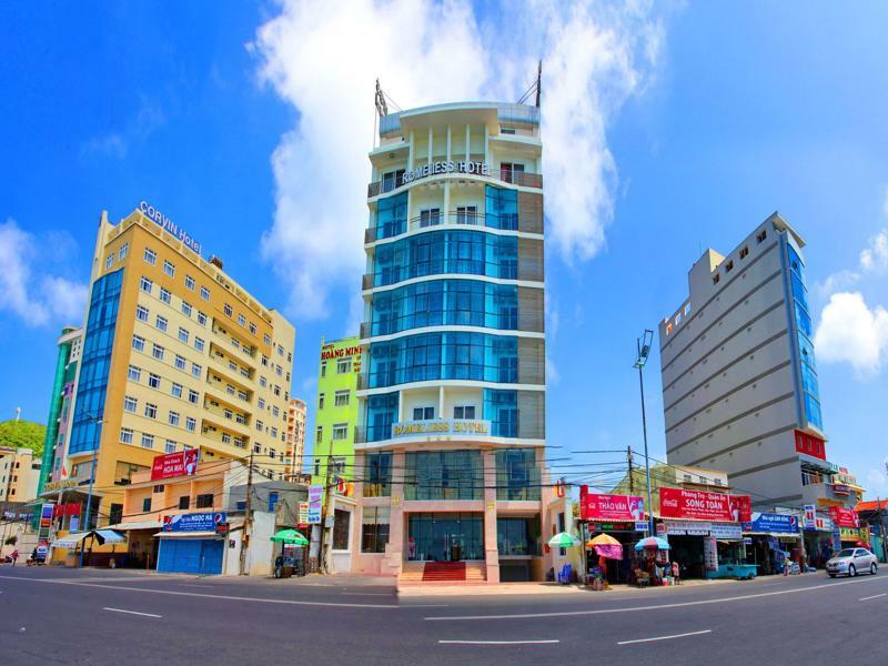 Romeliess Hotel 3*