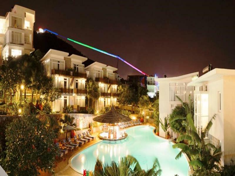 Resort Seaside 4*