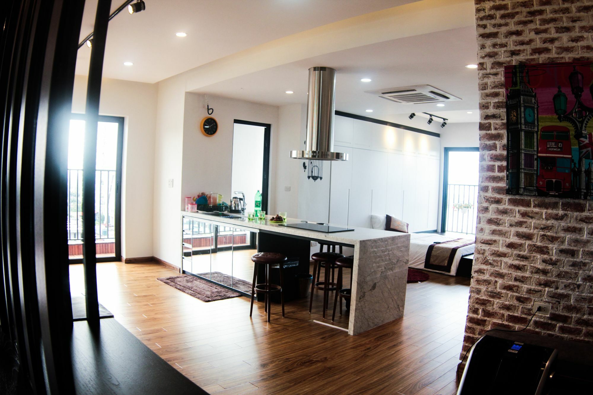 Maxshare & Serviced Ha Long