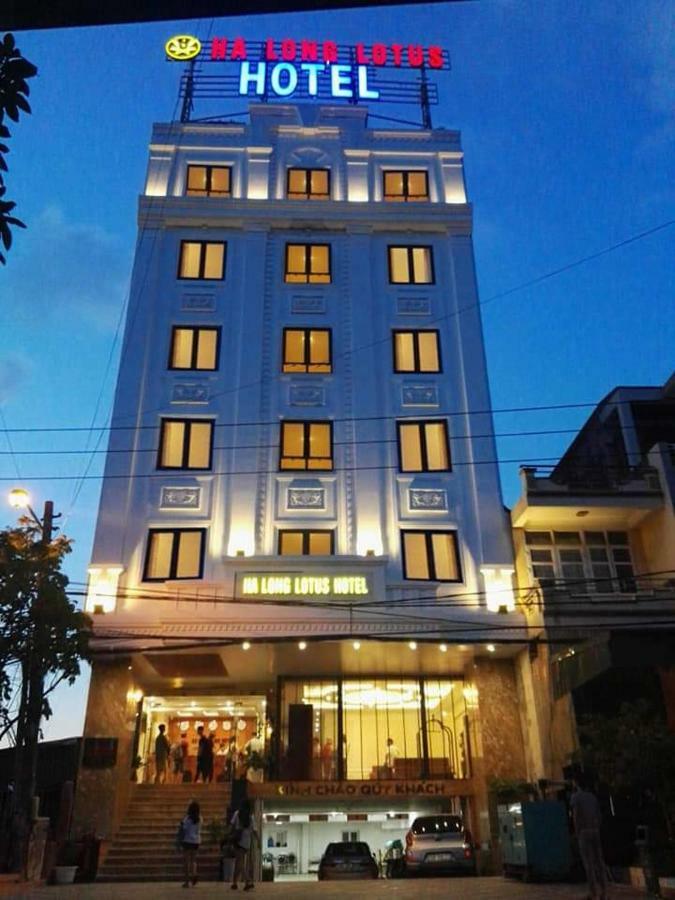 Lotus Hotel Ha Long
