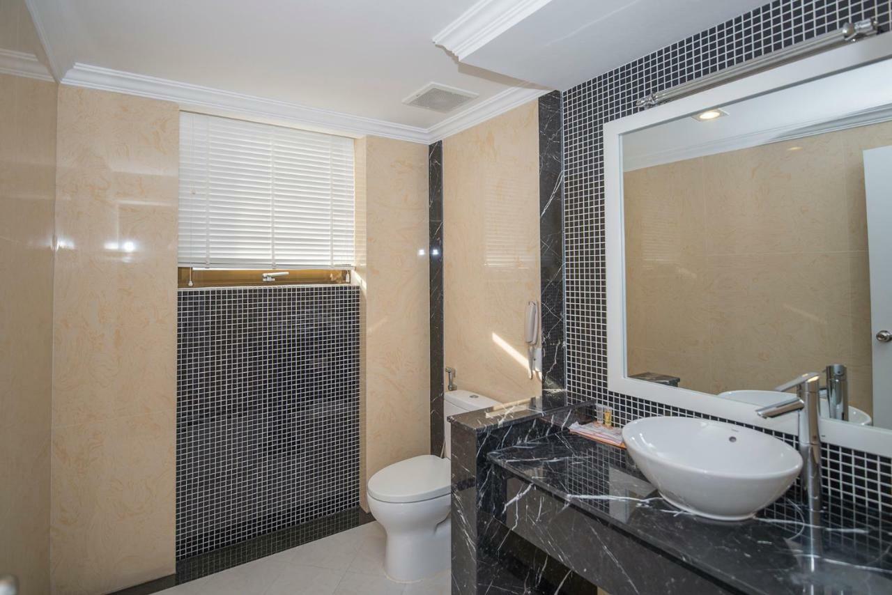 Rex Hotel 3*