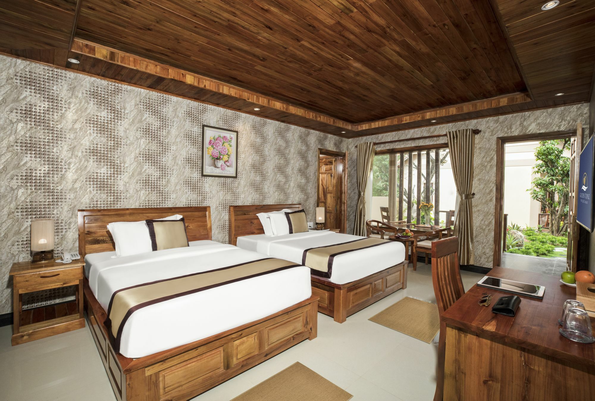 Resort Golden Topaz 3*