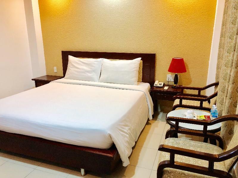 Sunny Hotel Nha Trang
