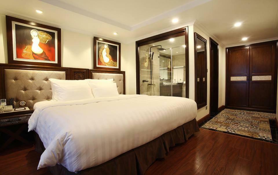 Paris Boutique 4*