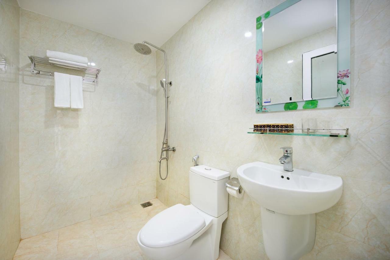 Top Hotel 2* Da Nang