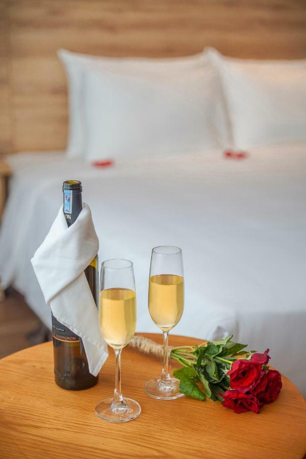 G8 Luxury And Hotel