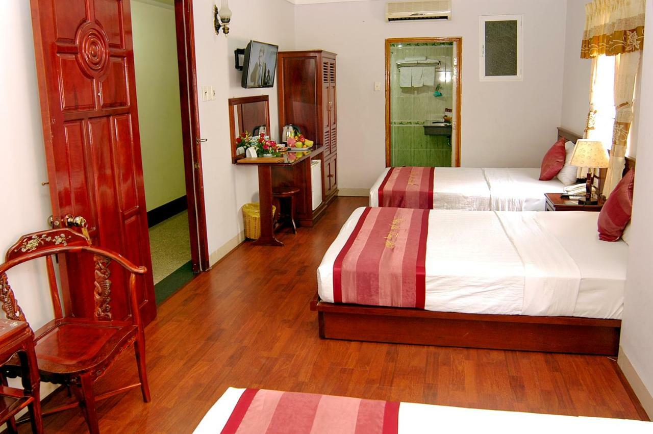 Victorian Hotel 3*