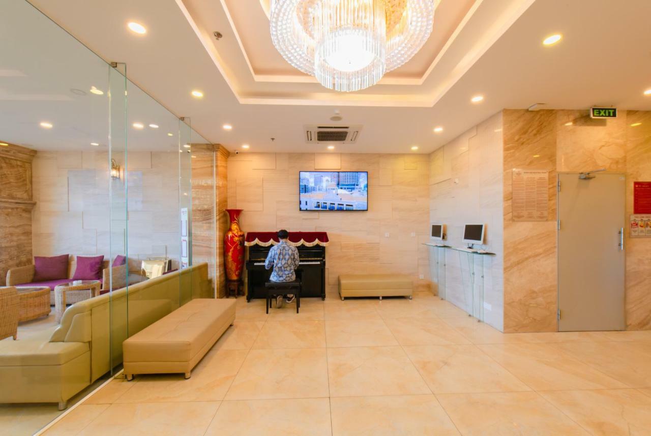 Boss Hotel