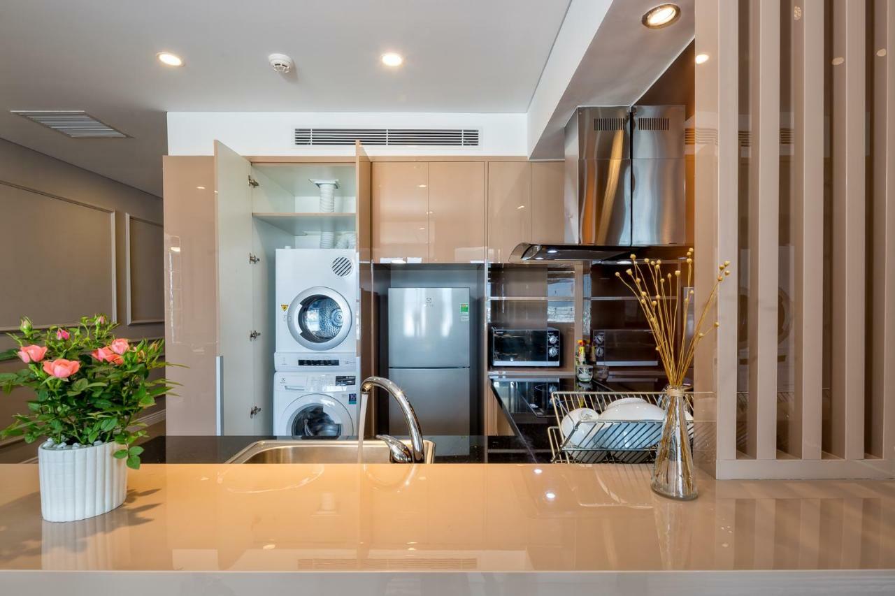 Beachfront Luxury In Altara Building - Da Nang