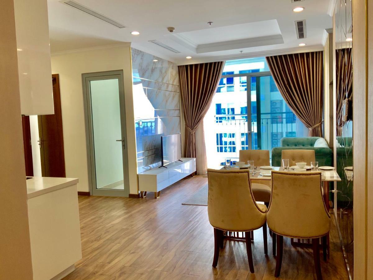 Căn hộ Luxhomes Saigon - Vinhomes Park *