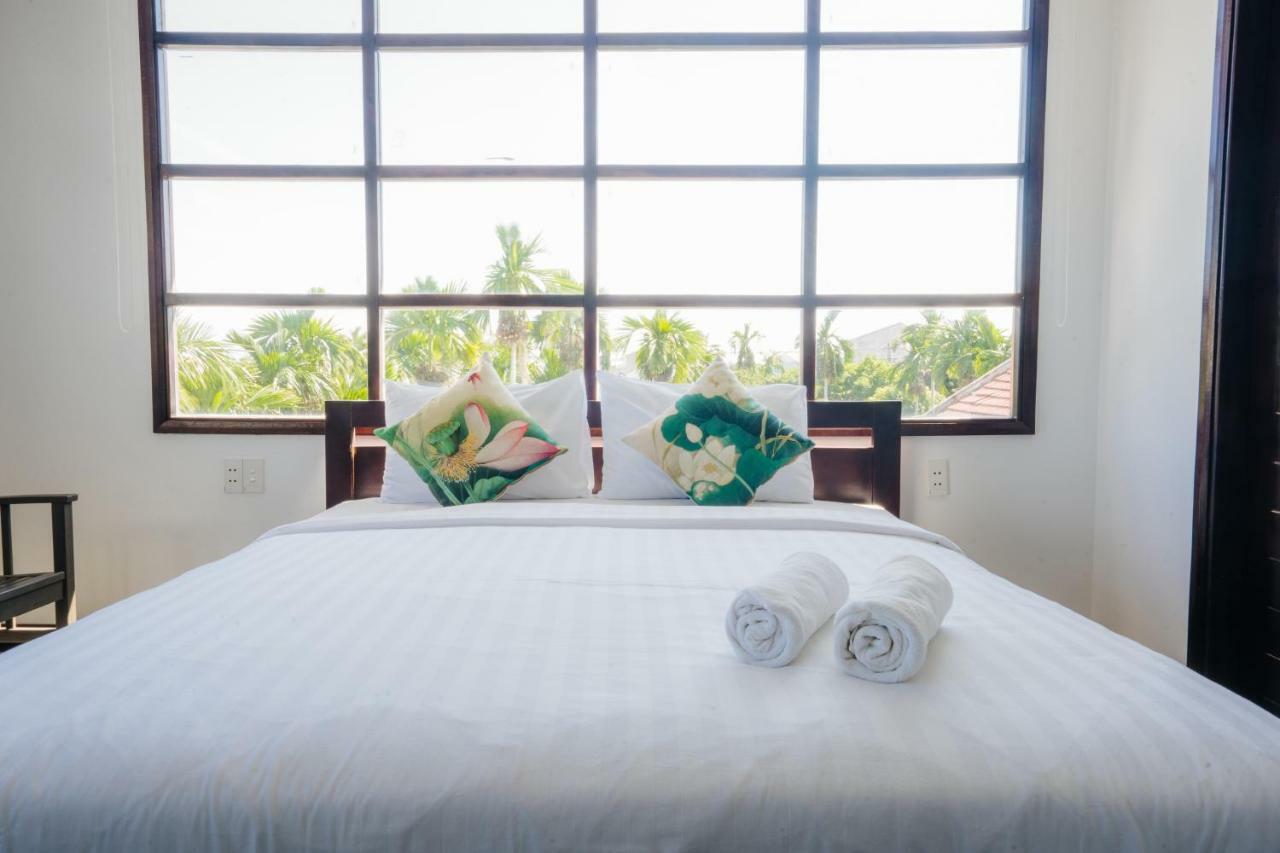 Khách sạn Lotus Aroma 3*