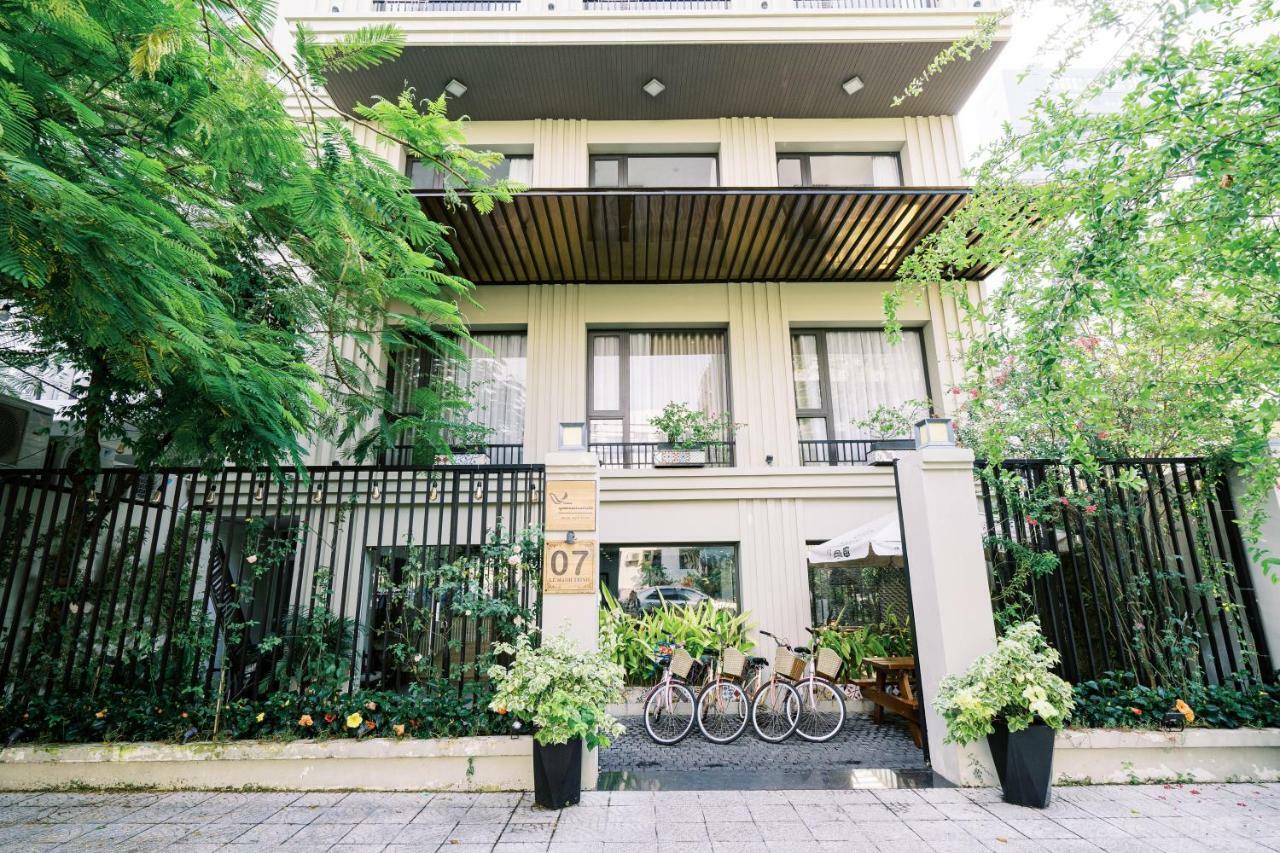 Apartment Vivian & By My Khe Da Nang