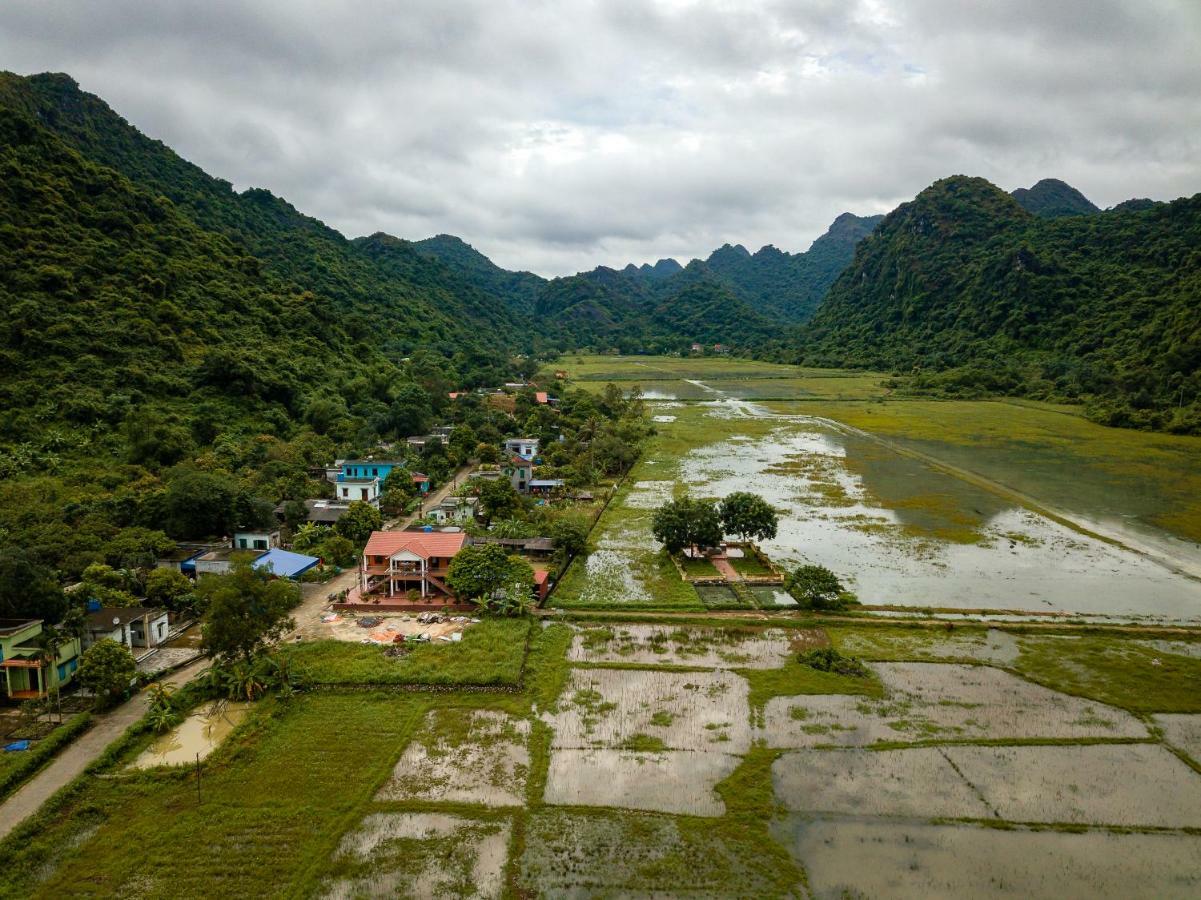  Heritage Line Ylang Cruise - Halong Bay & Lan Ha Bay 5*