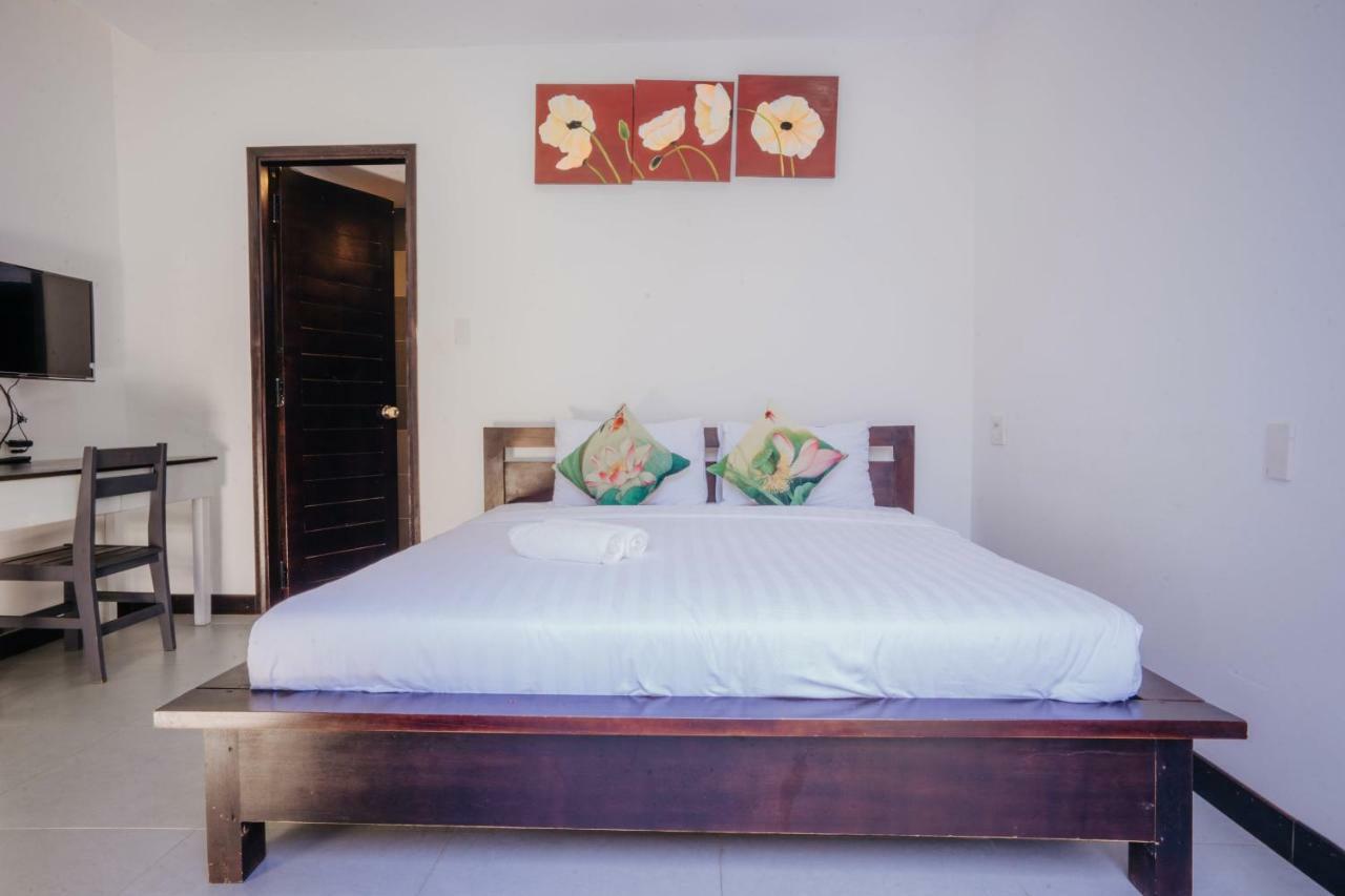 Khách sạn Lotus Aroma 3*