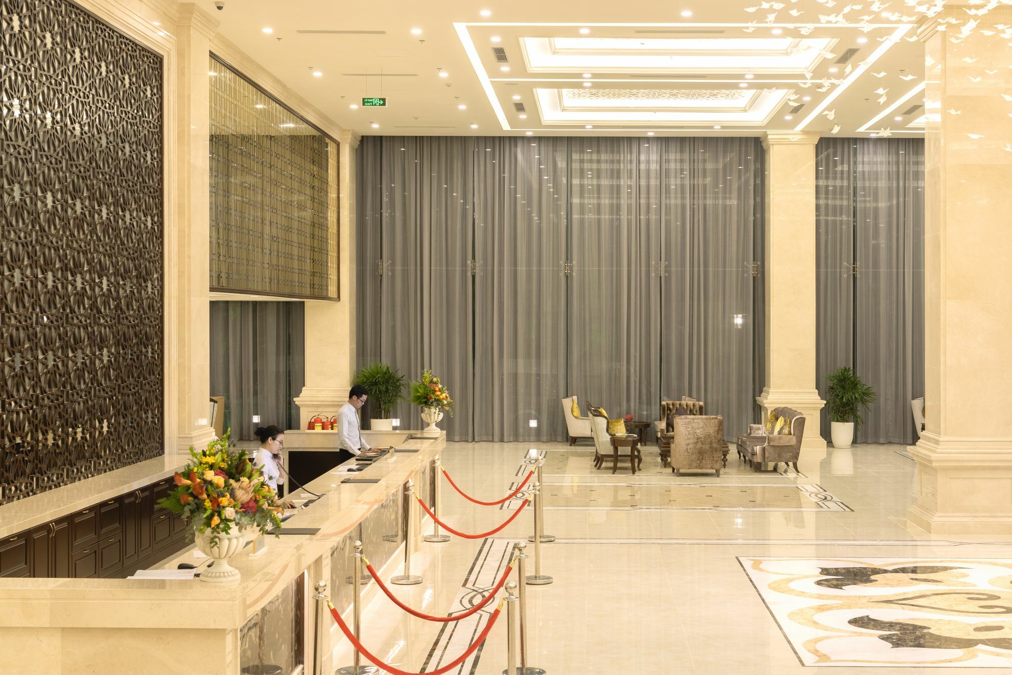 Khách sạn Melia Vinpearl Riverfront 5*