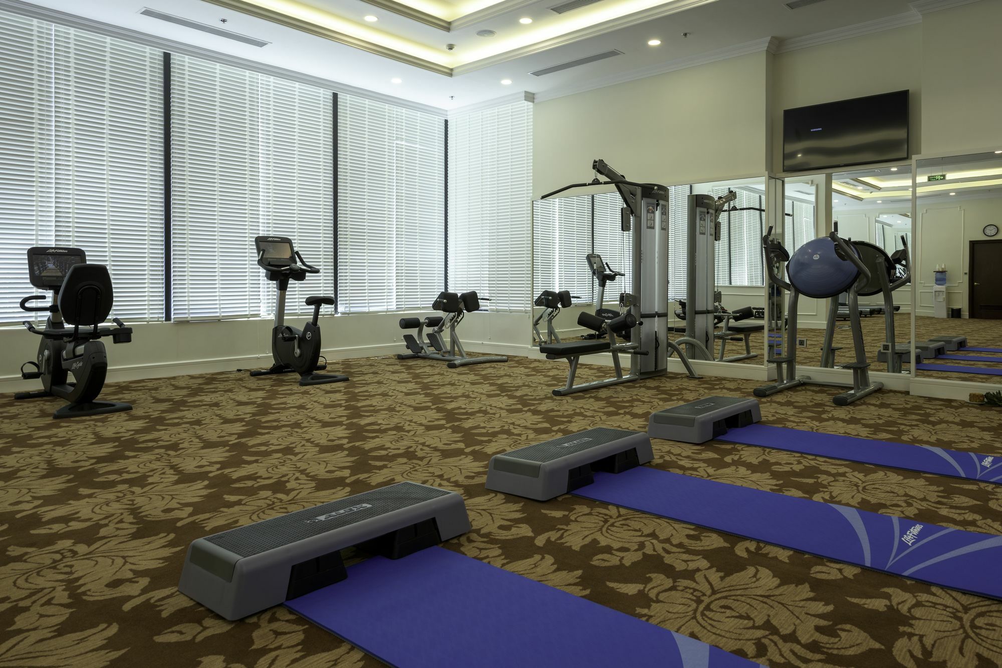 Khách sạn Melia Vinpearl Riverfront 5*