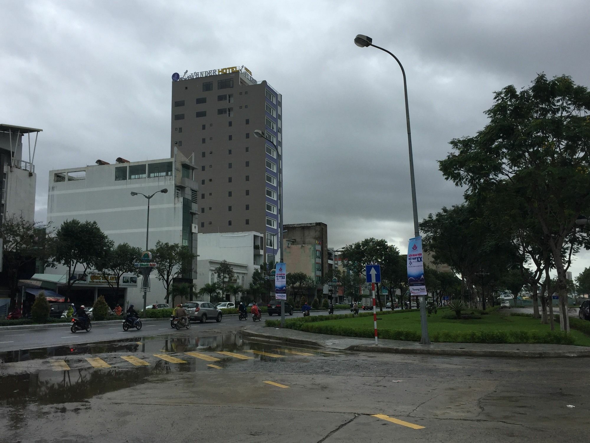 Hotel Lavender Riverside Da Nang