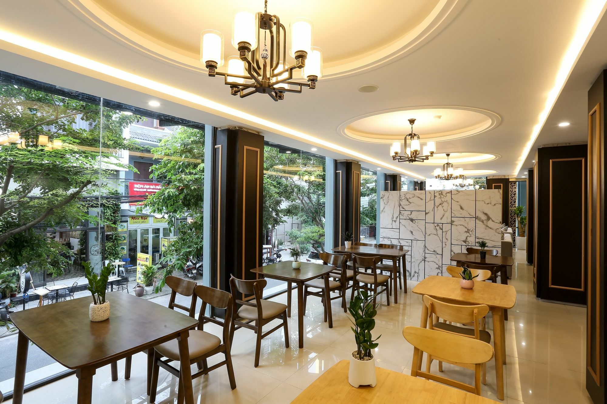 Lemon Tree Boutique Hotel 3*